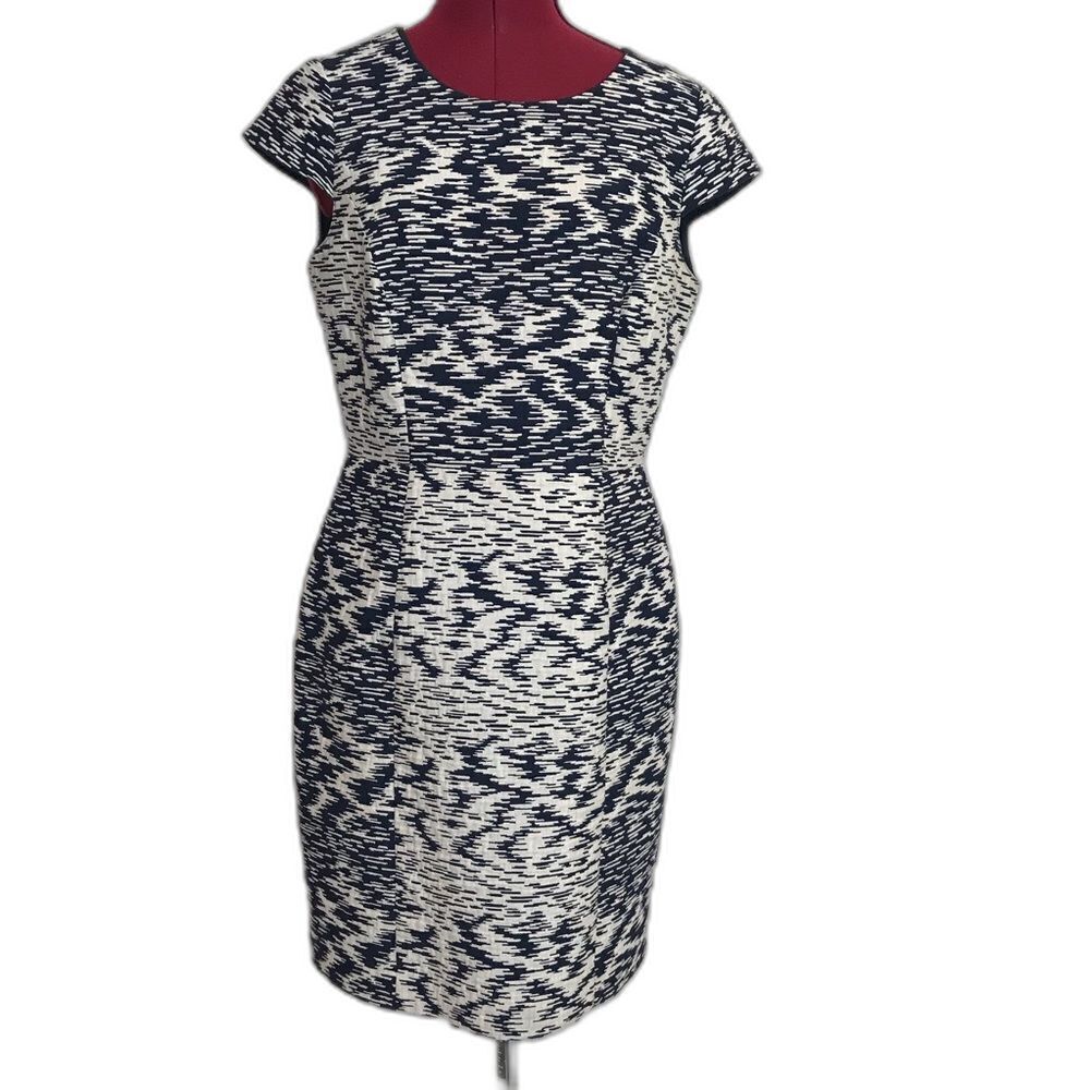 Antonio Melani Jacquard Sleeveless Sheath Dress Women's Size 8 Navy Blue & White